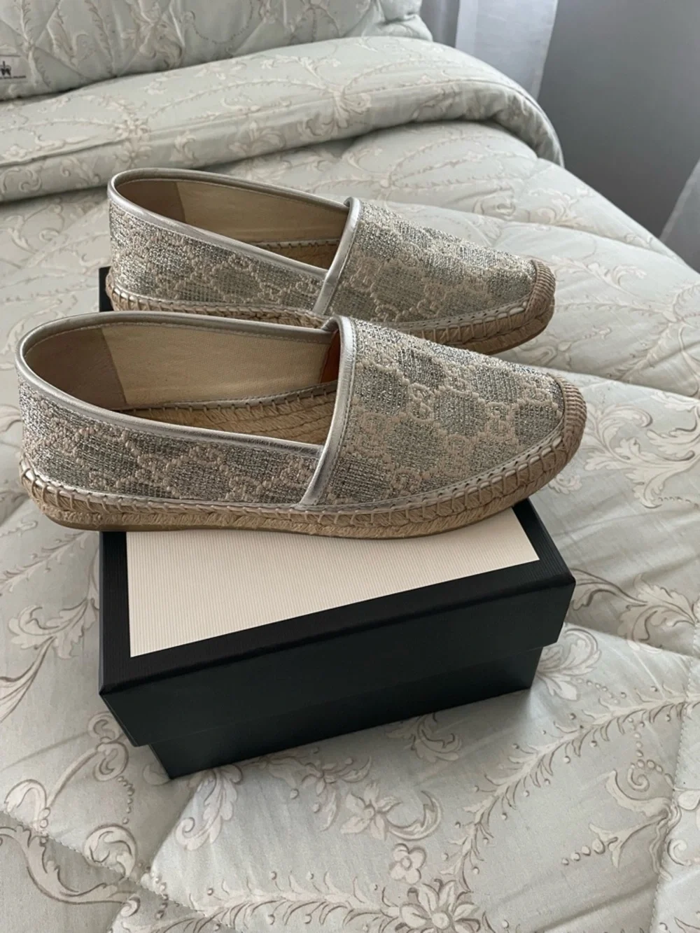 Gucci Silver/Beige Monogram Espadrilles